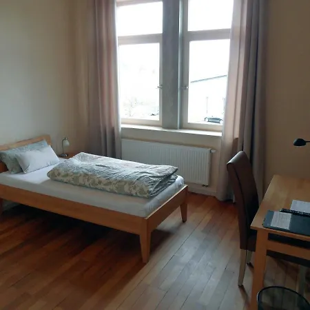 Im Bahnhof - Gaestezimmer -